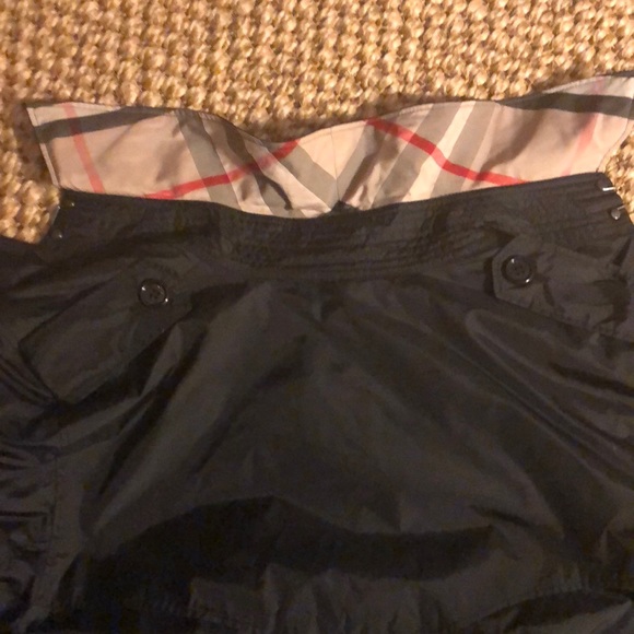Burberry Black Nylon Trench Coat (Mid-Length) - Picture 4 of 4